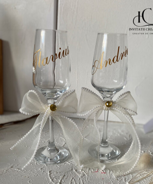 Set pahare miri personalizate cu nume si perle