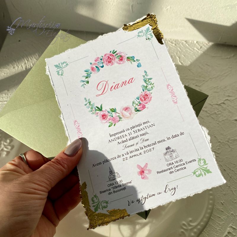 Invitatie de Botez Deosebita cu Model Floral Foita Aurie si plic Verde Pastel (3)